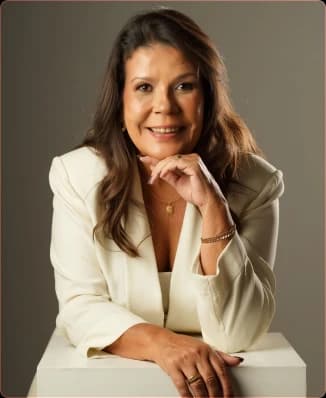 Dra. Márcia Cristina
